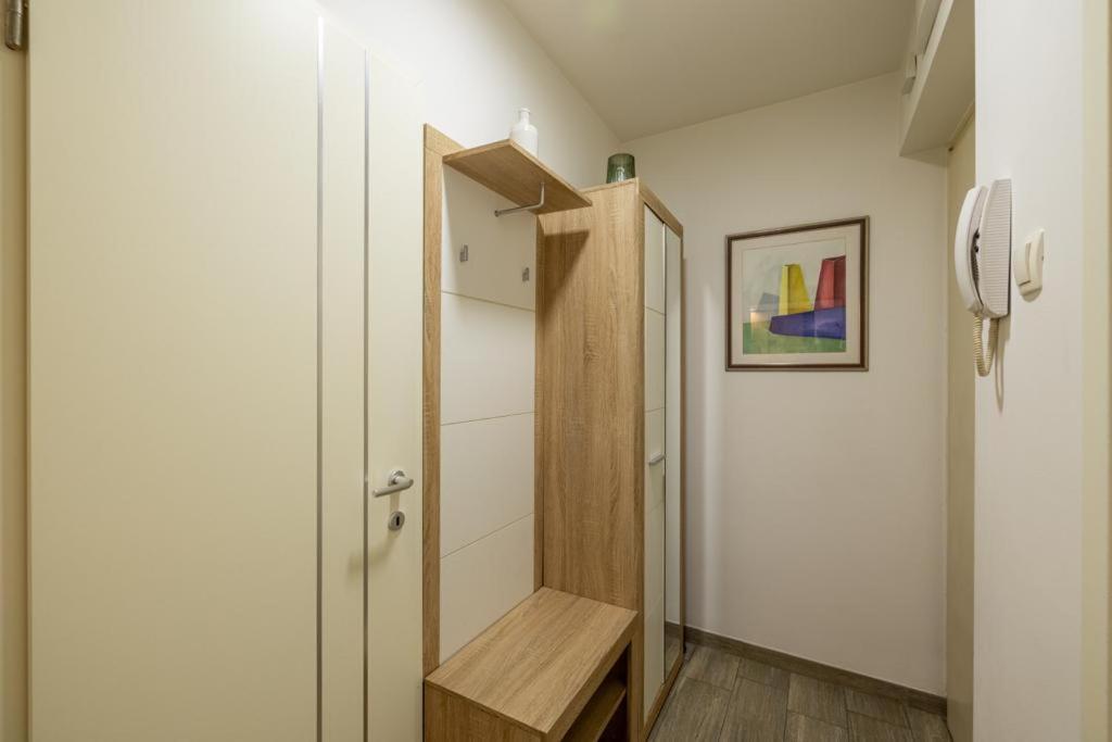 Central Apartment Josko - Combine Parking&Beach&Old Town سبليت المظهر الخارجي الصورة